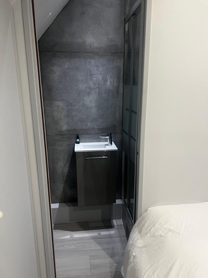 Sous Les Toits De Paris Trocadero Appartement Buitenkant foto